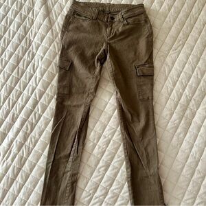 Ann Taylor Low Rise Straight Leg Cargo Pants in Brown